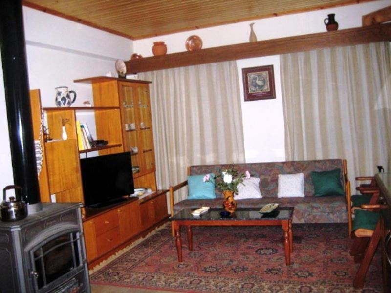 Flora'S House Villa Spilia Ruang foto